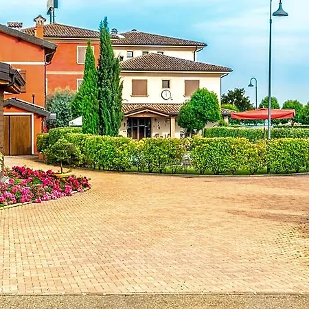 Hotel Tre Torri 4*