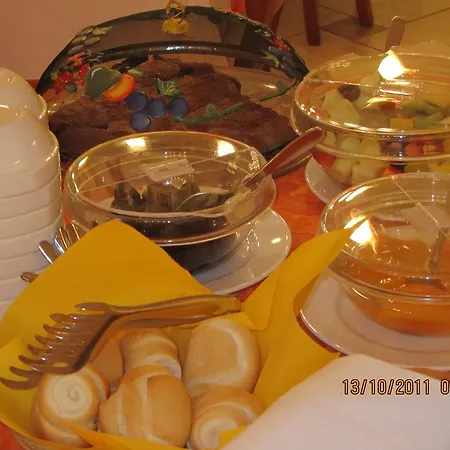 Отель Tre Torri Medolla