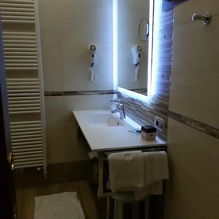 호텔 Tre Torri 4*