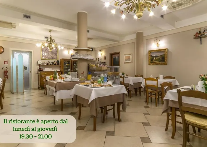 特勒特里酒店 酒店