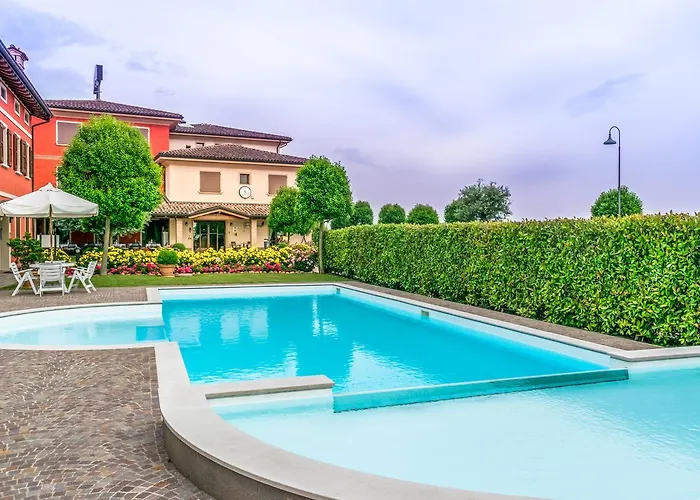 特勒特里酒店 酒店